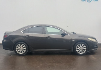 Подержанный автомобиль Mazda 6 Sedan 2010 года (4 фото)