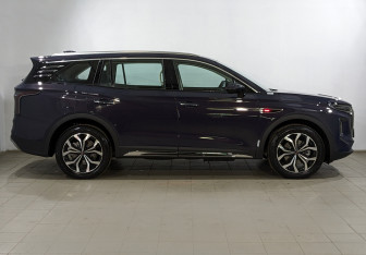 Новый Hongqi HS7 2025 (4 фото)