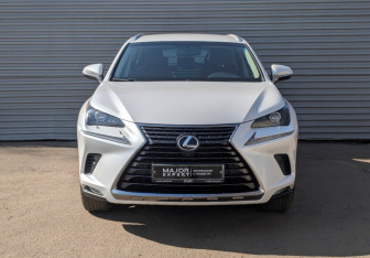 Подержанный автомобиль Lexus NX 2018 года (2 фото)