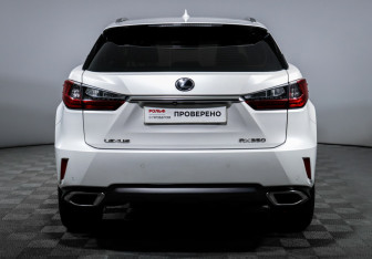 Подержанный автомобиль Lexus RX 2016 года (6 фото)