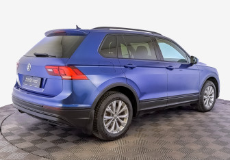 Подержанный автомобиль Volkswagen Tiguan 2020 года (5 фото)