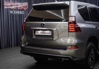 Подержанный автомобиль Lexus GX 2021 года (27 фото)