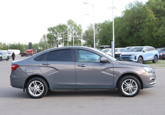 Подержанный автомобиль LADA (ВАЗ) Vesta Sedan 2017 года (4 фото)