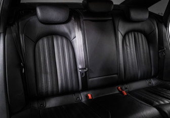 Подержанный автомобиль Audi A6 Sedan 2014 года (12 фото)