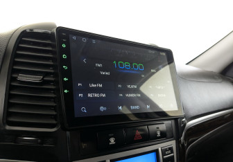 Подержанный автомобиль Hyundai Santa Fe 2012 года (25 фото)