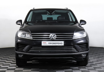 Подержанный автомобиль Volkswagen Touareg 2016 года (2 фото)