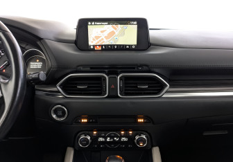 Подержанный автомобиль Mazda CX-5 2018 года (17 фото)