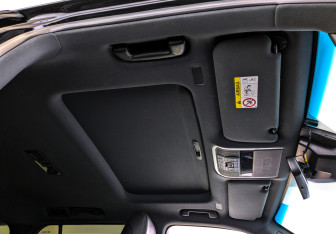 Подержанный автомобиль Toyota Land Cruiser Suv 2021 года (23 фото)