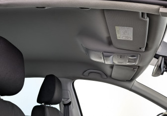 Подержанный автомобиль Skoda Octavia Liftback 2020 года (22 фото)