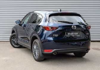 Подержанный автомобиль Mazda CX-5 2021 года (7 фото)