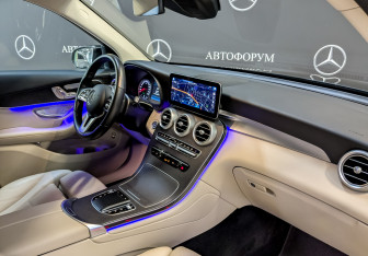 Подержанный автомобиль Mercedes-Benz GLC Coupe 2021 года (11 фото)
