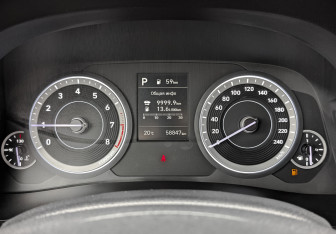 Подержанный автомобиль Hyundai Creta 2022 года (16 фото)