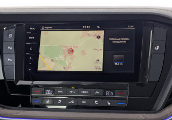 Подержанный автомобиль Volkswagen Touareg 2018 года (15 фото)