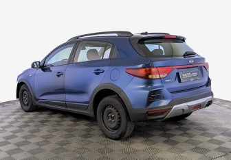 Подержанный автомобиль Kia Rio Hatchback 2021 года (7 фото)