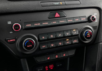 Подержанный автомобиль Kia Sportage 2018 года (21 фото)