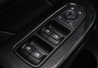 Подержанный автомобиль Haval M6 2024 года (15 фото)