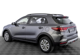 Подержанный автомобиль Kia Rio Hatchback 2021 года (7 фото)
