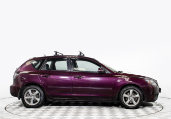 Подержанный автомобиль Mazda 3 Hatchback 2007 года (4 фото)