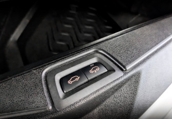 Подержанный автомобиль BMW X7 2020 года (30 фото)