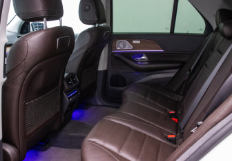 Подержанный автомобиль Mercedes-Benz GLE 2019 года (11 фото)