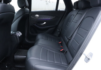 Подержанный автомобиль Mercedes-Benz GLC Coupe 2017 года (10 фото)