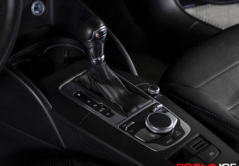 Подержанный автомобиль Audi A3 Sedan 2018 года (15 фото)