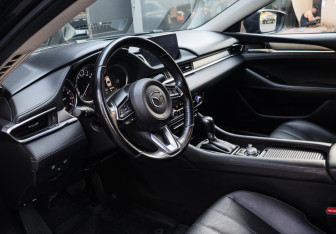 Подержанный автомобиль Mazda 6 Sedan 2021 года (12 фото)