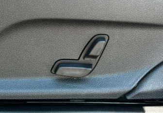 Подержанный автомобиль Mercedes-Benz GLC Coupe 2020 года (18 фото)