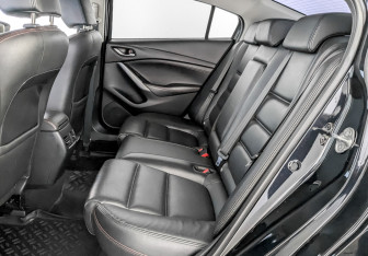 Подержанный автомобиль Mazda 6 Sedan 2014 года (12 фото)