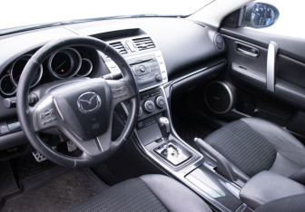 Подержанный автомобиль Mazda 6 Sedan 2008 года (9 фото)