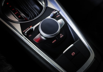 Подержанный автомобиль Audi TT Coupe 2015 года (19 фото)