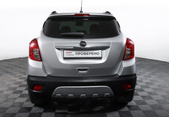 Подержанный автомобиль Opel Mokka 2014 года (6 фото)