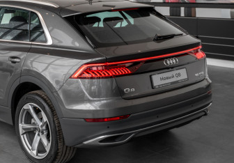 Новый Audi Q8 2025 (35 фото)