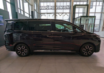 Новый Hongqi HQ9 2022 (4 фото)