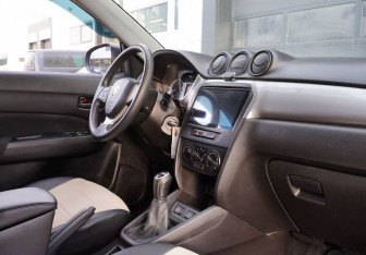 Подержанный автомобиль Suzuki Vitara 2018 года (10 фото)