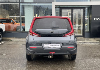 Подержанный автомобиль Kia Soul 2019 года (6 фото)
