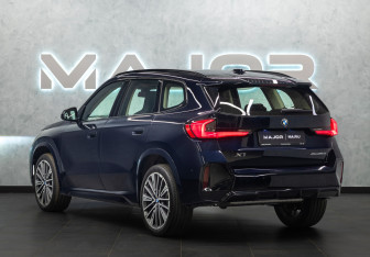 Новый BMW X1 2025 (2 фото)