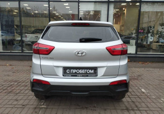 Подержанный автомобиль Hyundai Creta 2018 года (7 фото)