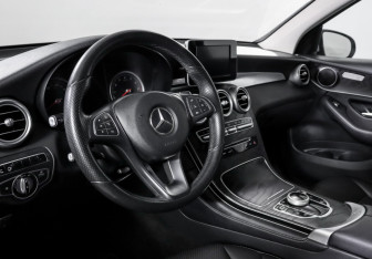 Подержанный автомобиль Mercedes-Benz GLC Coupe 2016 года (14 фото)