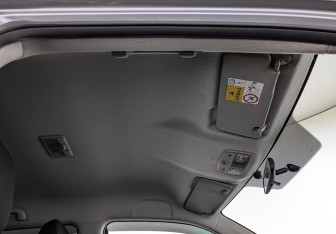 Подержанный автомобиль Suzuki Vitara 2022 года (23 фото)