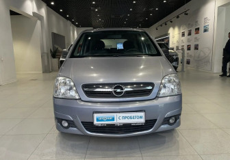Подержанный автомобиль Opel Meriva 2007 года (2 фото)