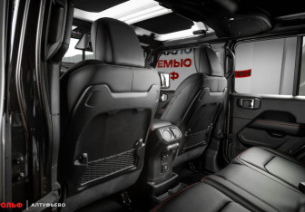 Новый Jeep Wrangler 2025 (13 фото)