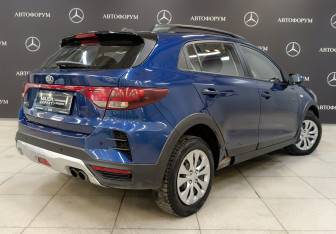 Подержанный автомобиль Kia Rio Hatchback 2021 года (5 фото)