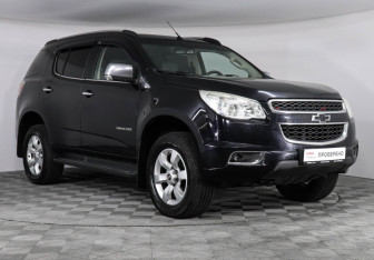 Подержанный автомобиль Chevrolet TrailBlazer 2014 года (2 фото)