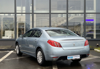 Подержанный автомобиль Peugeot 508 Sedan 2012 года (7 фото)