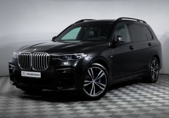 Подержанный автомобиль BMW X7 2020 года (1 фото)