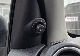 Подержанный автомобиль Ford Fusion 2008 года (15 фото)