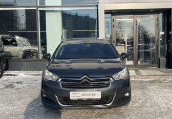 Подержанный автомобиль Citroen C4 Sedan 2014 года (2 фото)