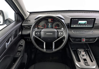 Подержанный автомобиль Haval Jolion 2023 года (19 фото)