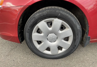 Подержанный автомобиль Mitsubishi Lancer Sedan 2008 года (12 фото)